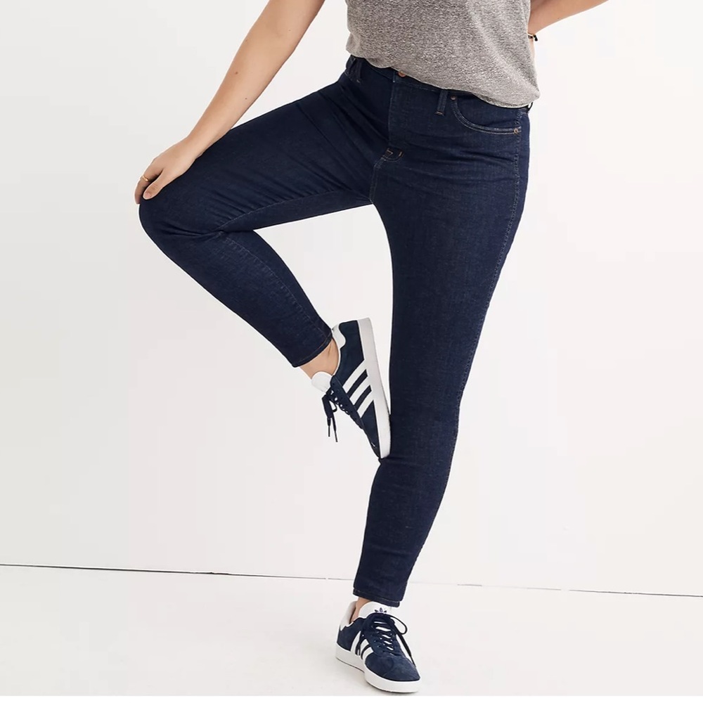 MADEWELL 10" High-Rise Skinny Jeans in Lucille Wash dark blue size 33 indigo